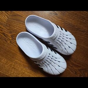 Adidas Unisex White Slip-On Sandals